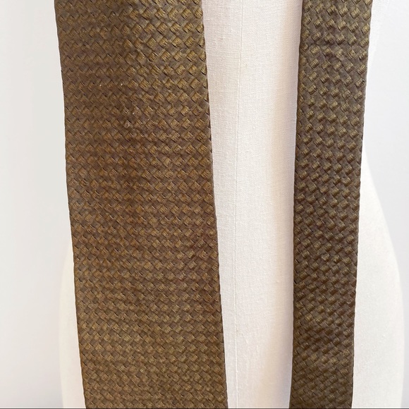 Boss Hugo Boss Green Textured Italian Silk Tie - Picture 9 of 10